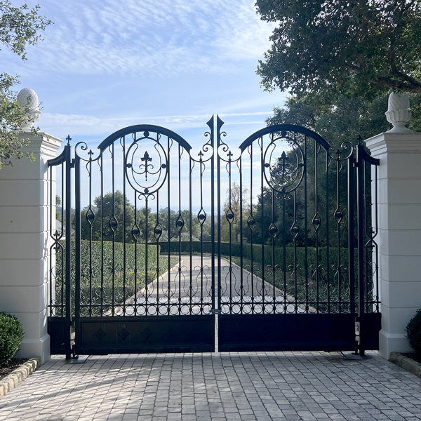 Decorative iron double-swing estate gate