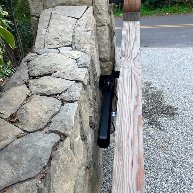 Gate repair service in Montecito