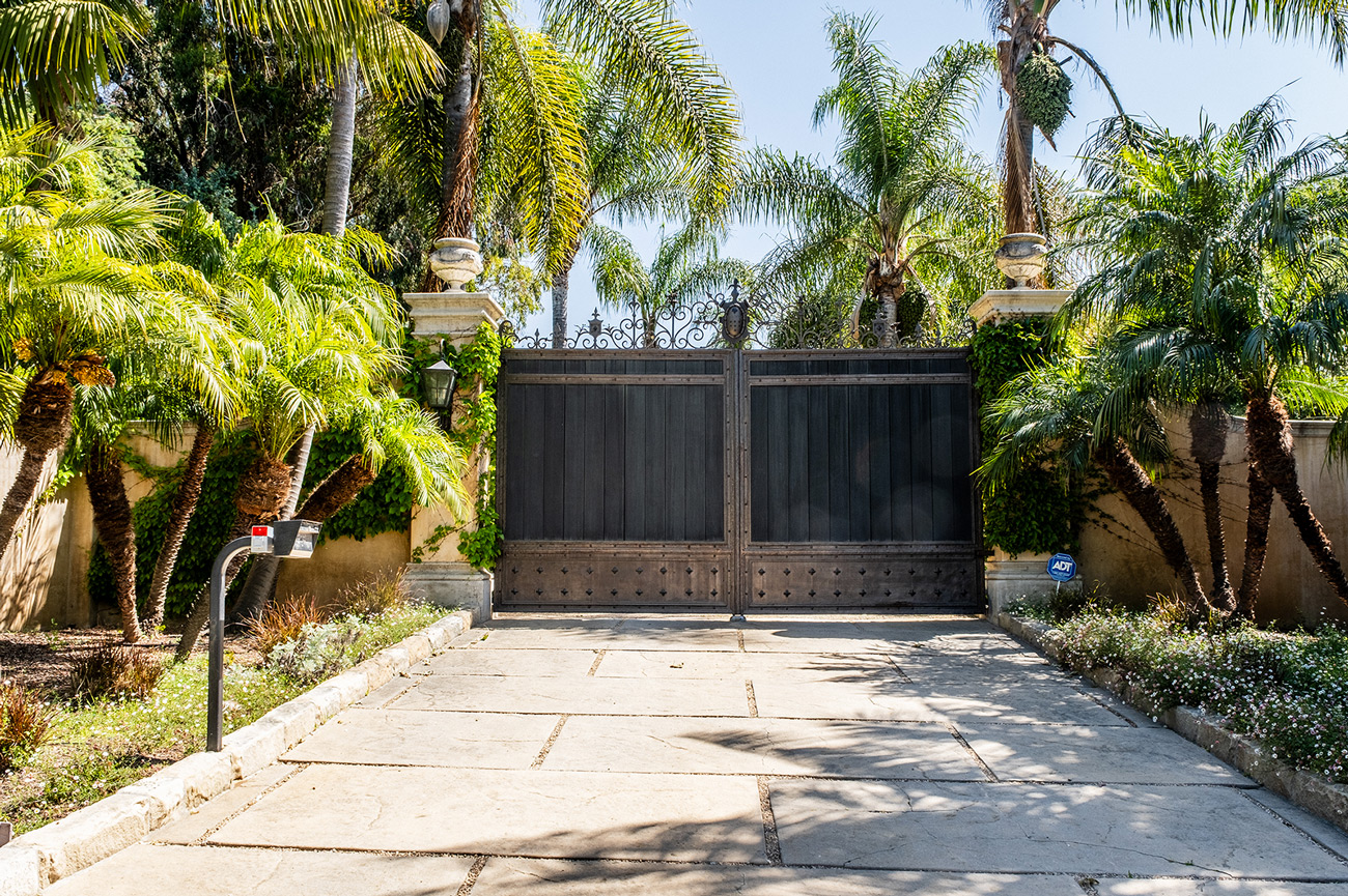 Automatic gate service and repair in Santa Barbara