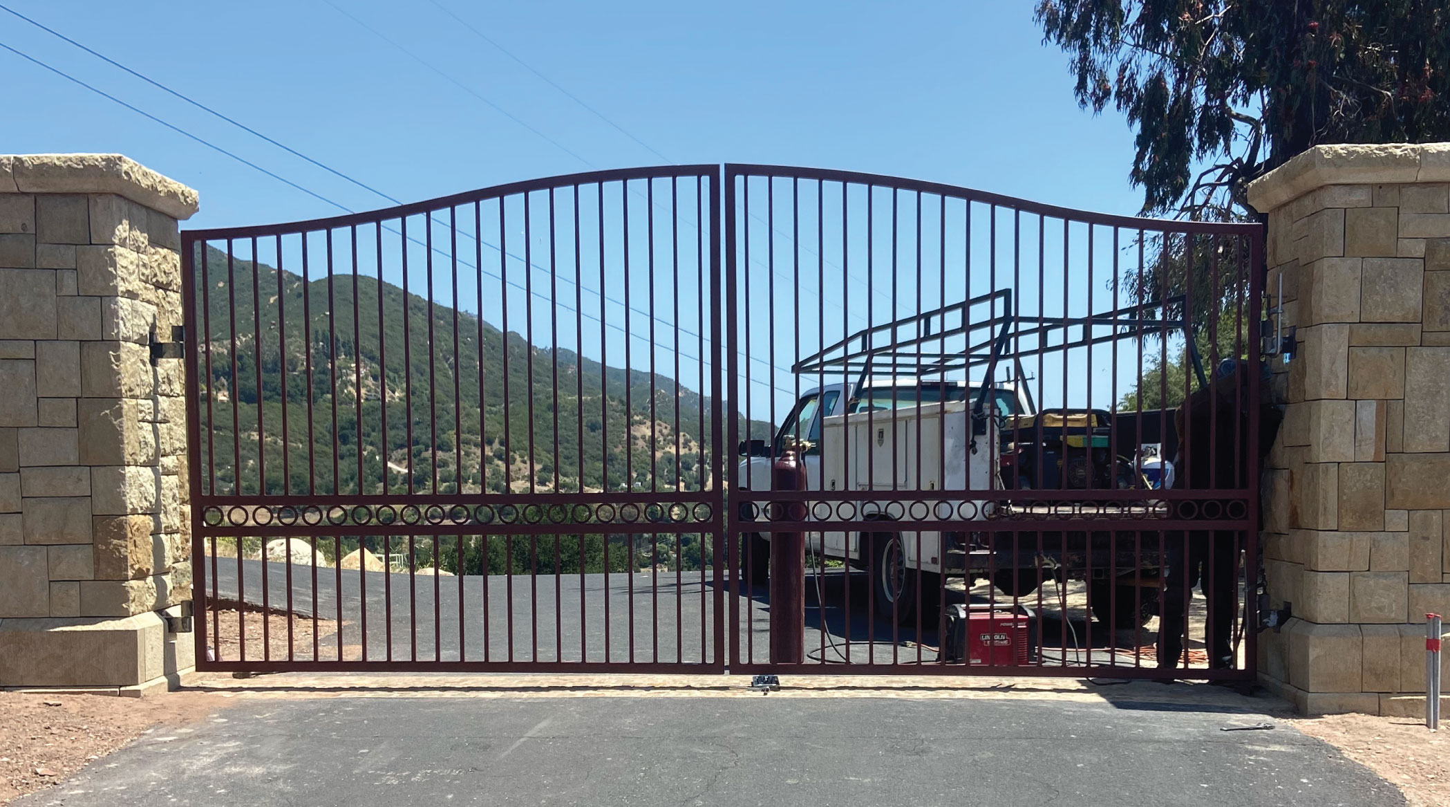 Automatic gate operator repair